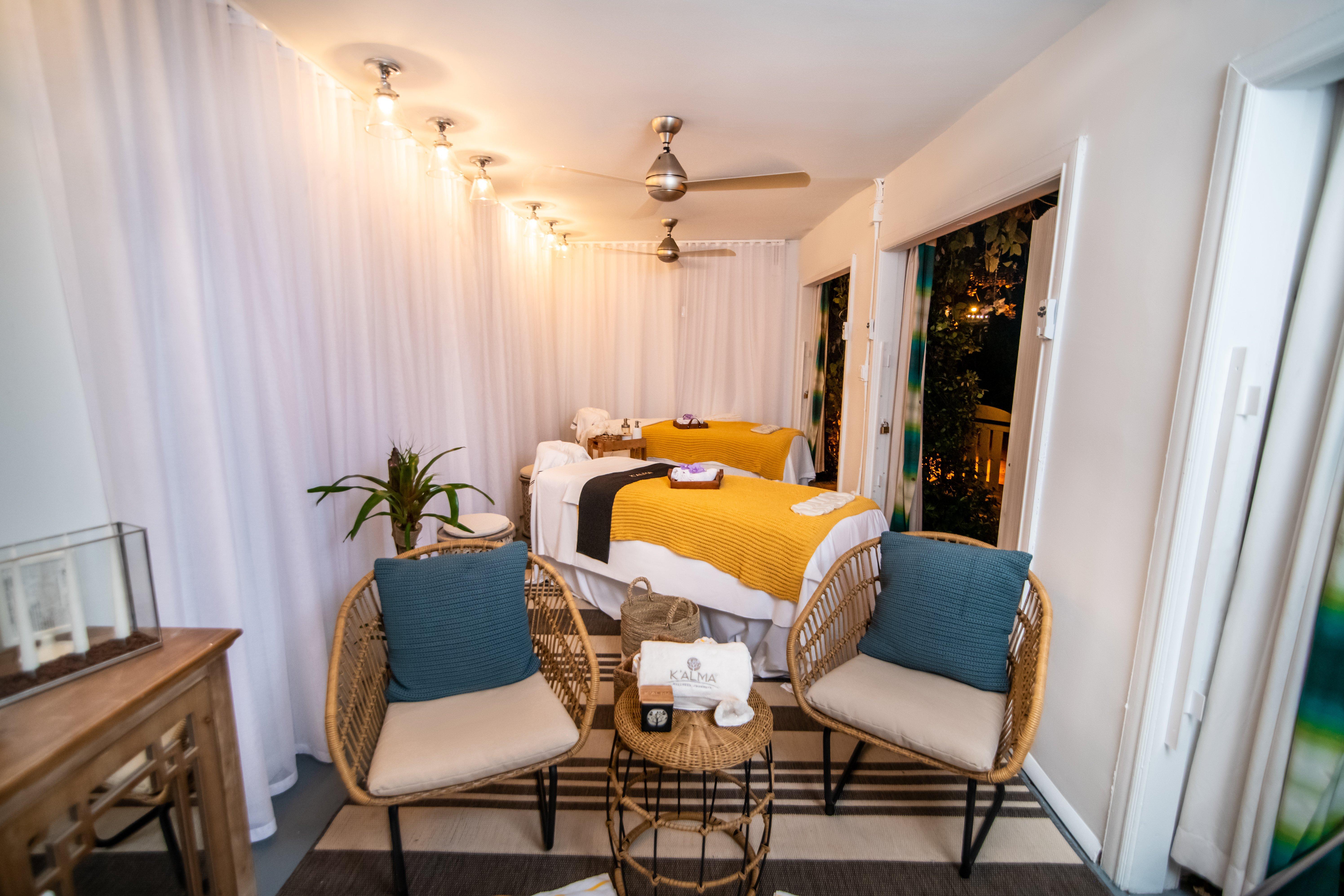 Kimpton Surfcomber Hotel By Ihg Маями Бийч Екстериор снимка